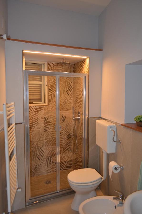 Ledueffe Casa Vacanze Bisceglie Exteriör bild
